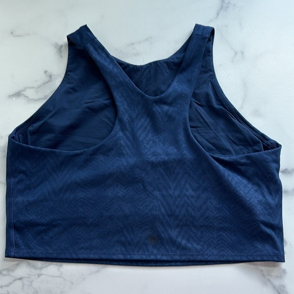 Athleta Conscious Crop Embossed Sports Bra Navy Blue Size Large - Picture 9 of 15